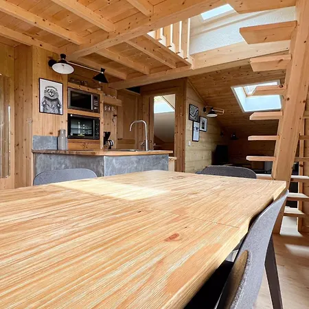 Appartement T2 Avec Piscine à Saint-Gervais-les-Bains